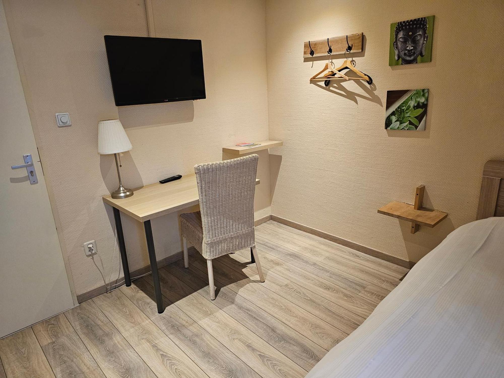 Le Bonheur Hotel