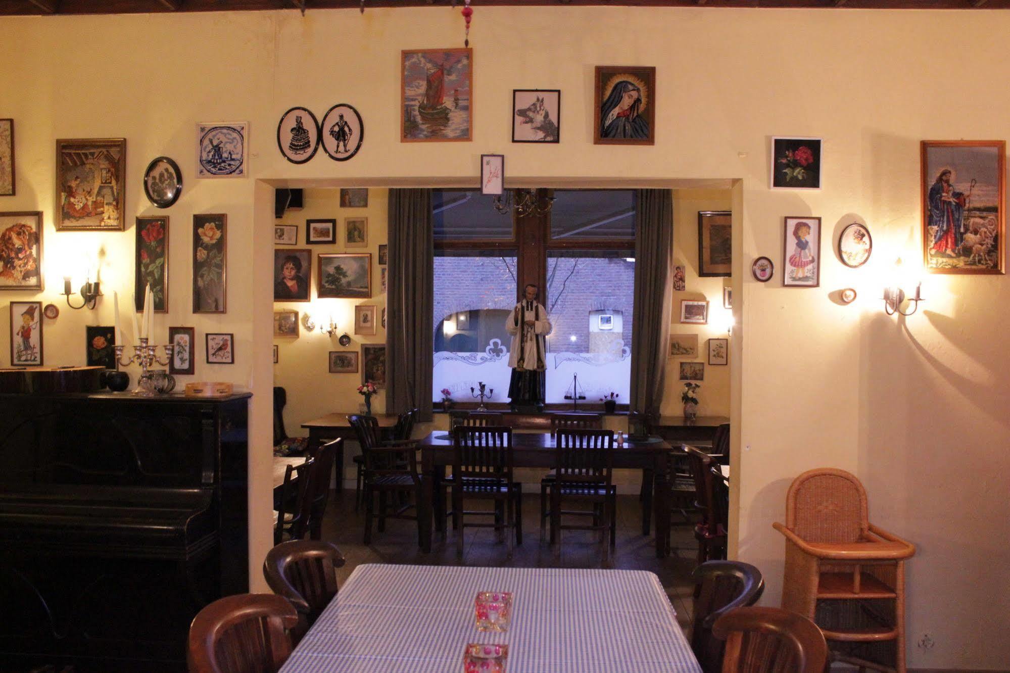 Le Bonheur Hotel
